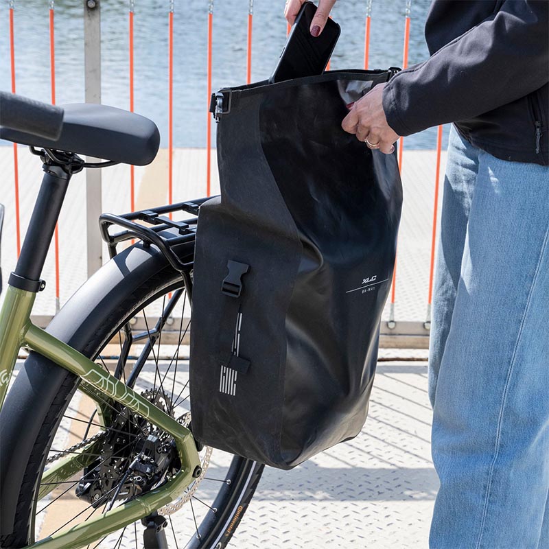 XLC Einzelpacktasche Gepäckträgertasche BA-W41 schwarz 40x32x15 cm 